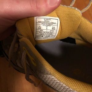 Merrell Shoes - Merrelle hiking shoes/tennis shoes Merrell Shoes - Merrelle hiking shoes/tennis shoes